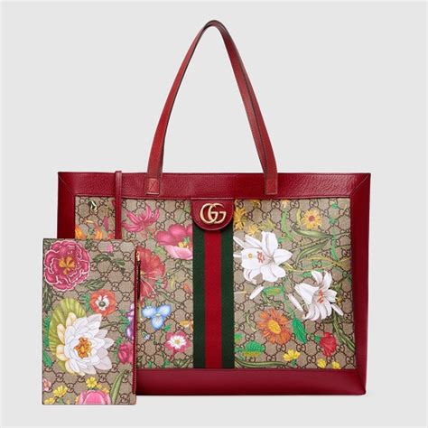 花的姿態！GUCCI GG Flora手袋 